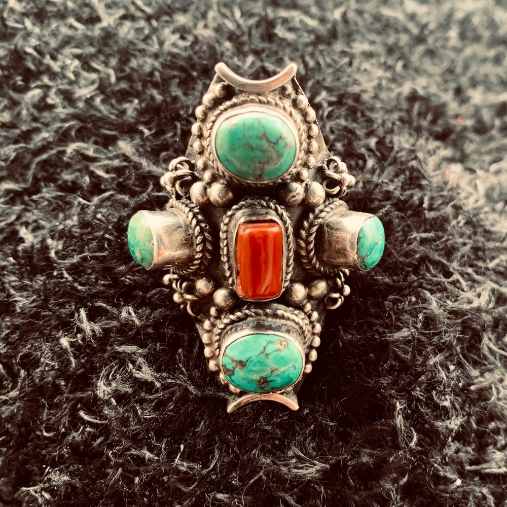 Vintage North African Silver & Turquoise Ring